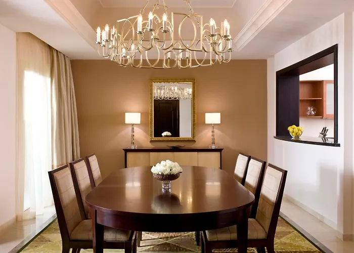 Grand Hyatt Doha Hotel & Villas