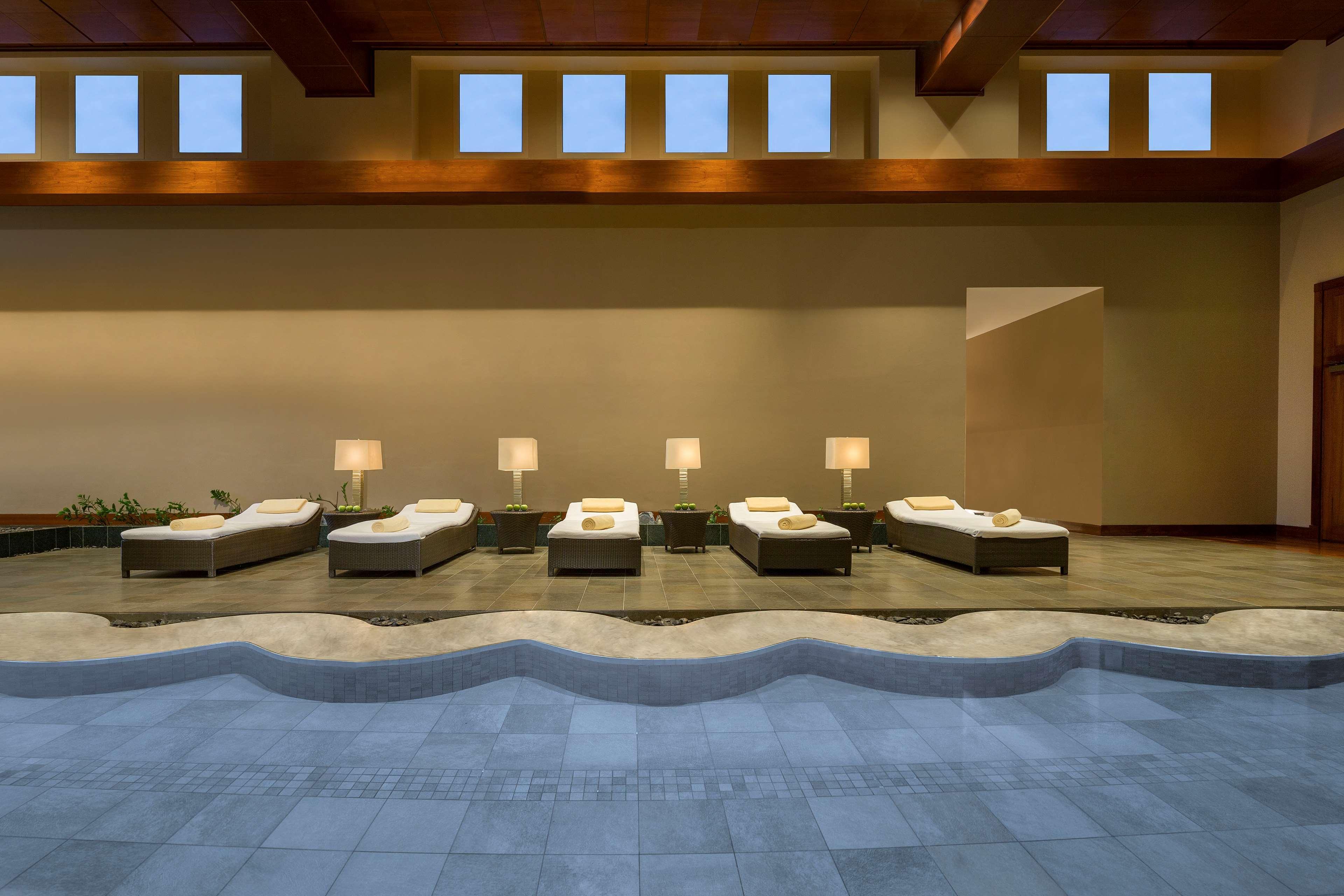 Grand Hyatt & Hotel