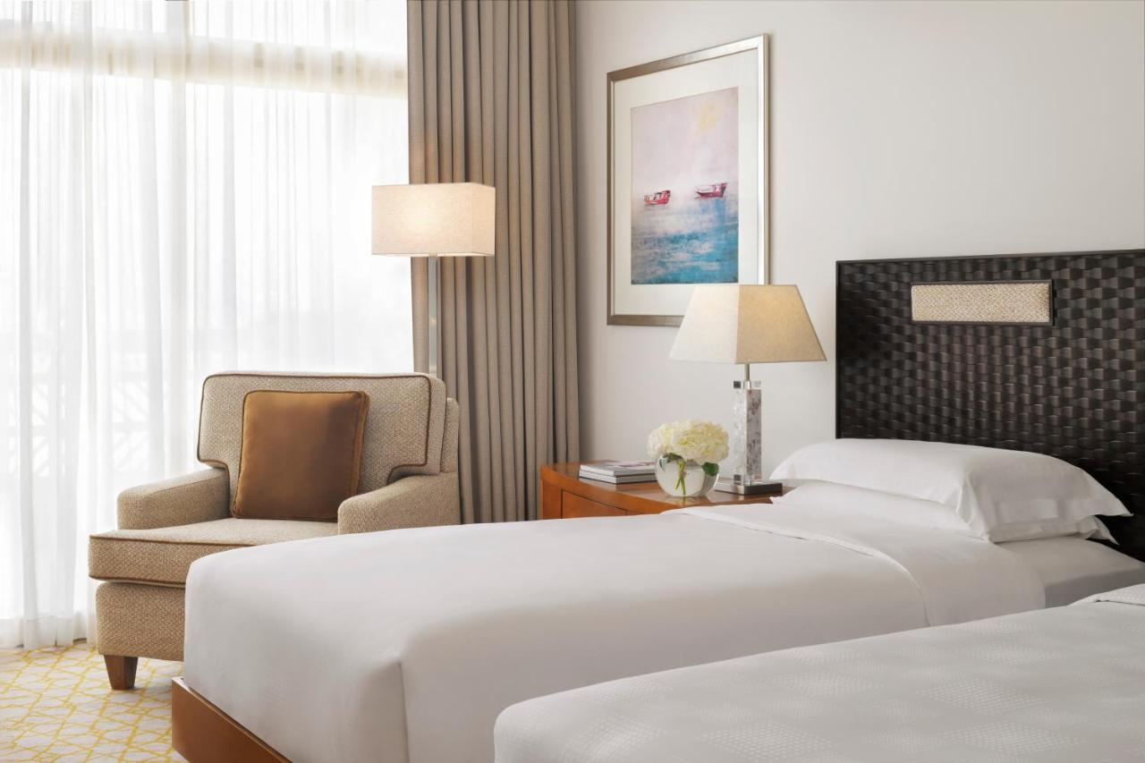 Grand Hyatt & Hotel 5*